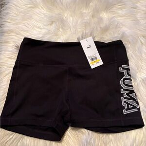 Puma Women  shorts